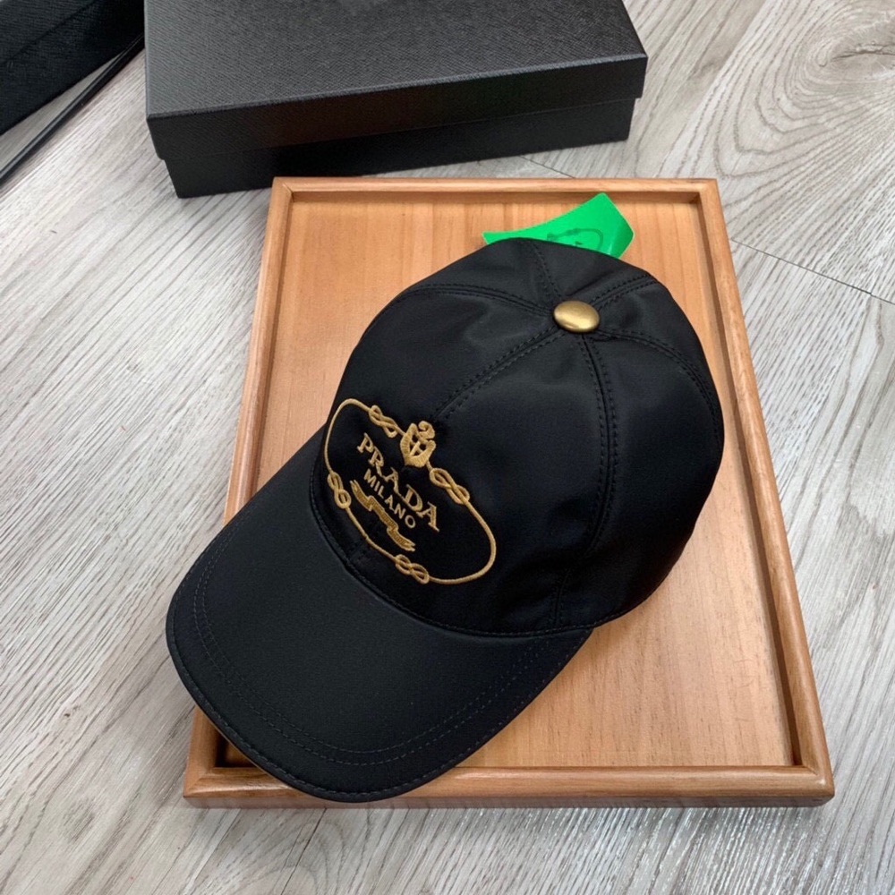 🐻🔥Prada Embroidered Logo Baseball Cap
